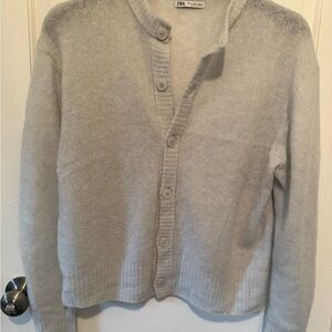 Zara White Button-Up Cardigan